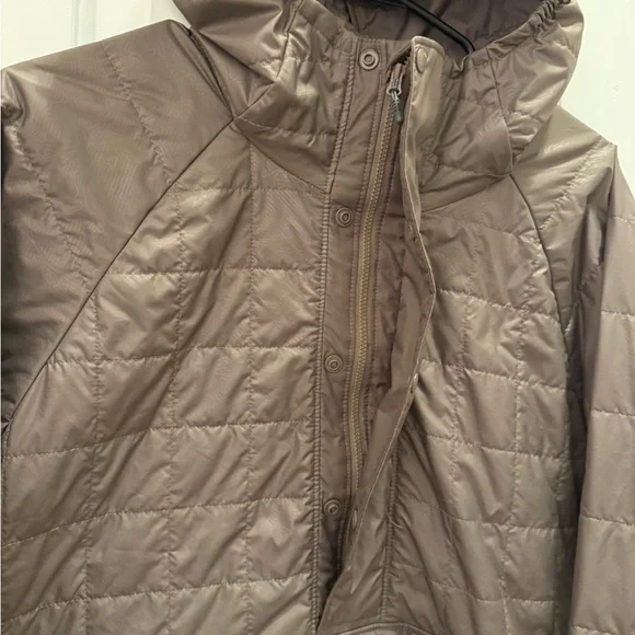 Columbia Men's Taupe PFG Hydro Windbreaker - Picture 2 of 3